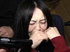 ［閲覧注意］輪姦レイプ映像 残酷！泣き叫びながら犯され続け壊れていく40代の美人主婦 サンプル動画サムネイル